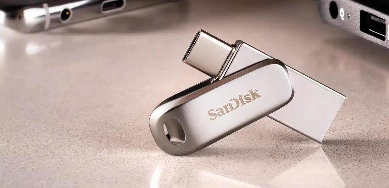 SanDisk 64GB Ultra Dual USB-C Flash Drive USB 3.1 Gen 1 Silver - SDDDC4-064G-G46